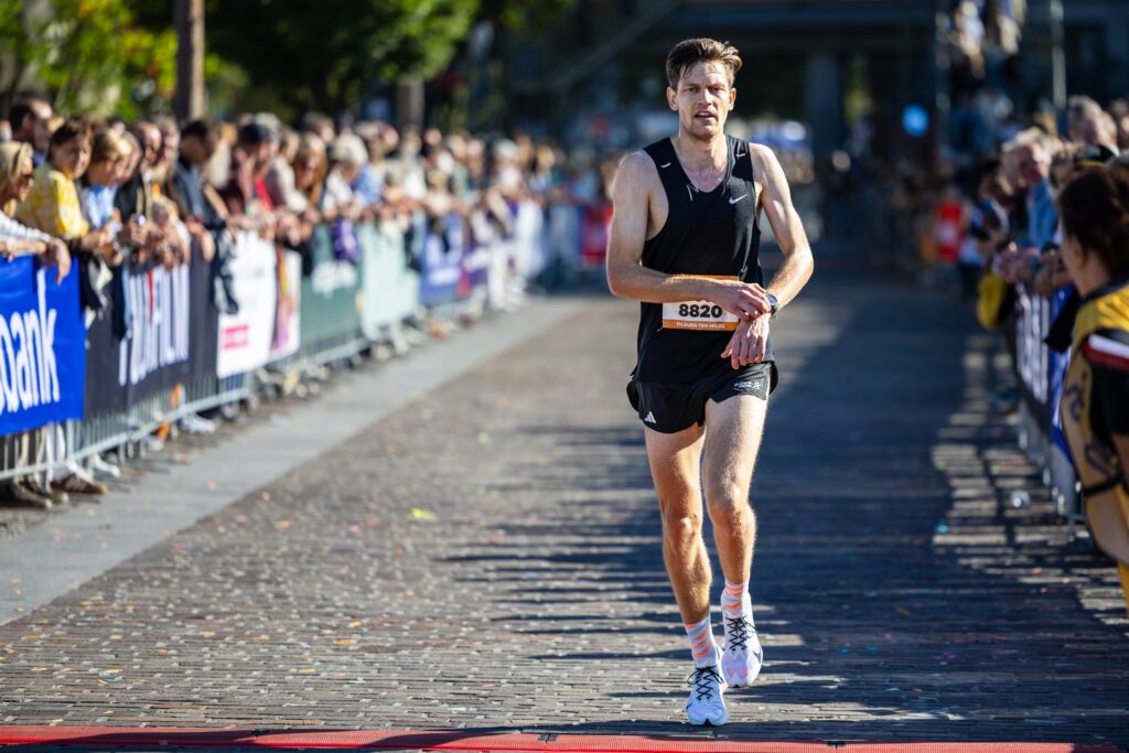 Wout van Paassen bij de Tilburg Ten Miles